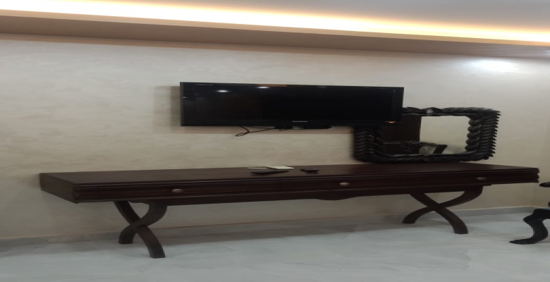 شقه للايجار بحي راقي بالعجوزه