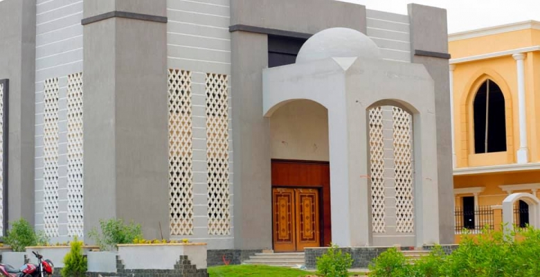 شقة كمبوند بداية 86 م 