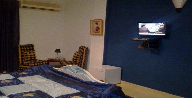 للبيع  استديو مفروش بشارع متفرع من شهاب بالمهندسين 