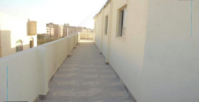 165م روف حرف U هاي لوكس