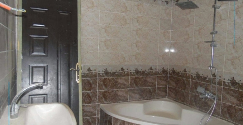 165م روف حرف U هاي لوكس