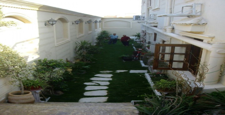 من المالك مباشره