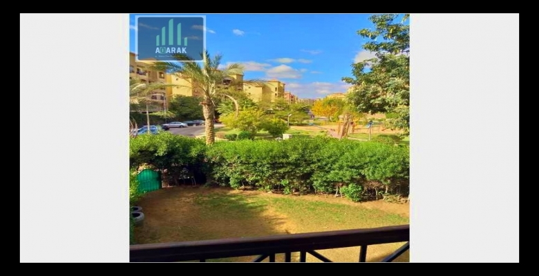 شقه للبيع ١٣٥ م بكمبوند حي الاشجار بالسادس من اكتوبر امام دريم لاند