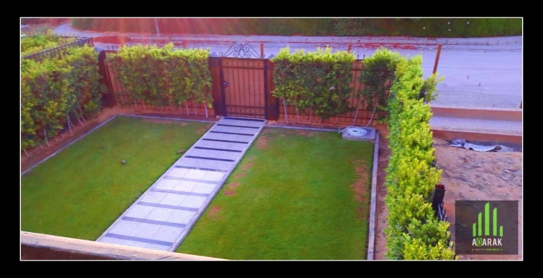 فيلا ايجار ب كمبوند اشجار هايتس خلف حى الاشجار تشطيب سوبر لوكس اول سكن كمبوند امن وحراسه ويوجد بالكمبوند خلف حى الاشجار و امام دريم لاند و بجوار مدينة زويل وجامعة نيو جيزه وجامعة مصر للغات المطلوب شهرين تامين وشهر ايجار ارضي بحديقه كبيره و اول و روف تشطيب