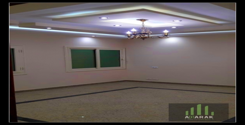 فيلا ايجار ب كمبوند اشجار هايتس خلف حى الاشجار تشطيب سوبر لوكس اول سكن كمبوند امن وحراسه ويوجد بالكمبوند خلف حى الاشجار و امام دريم لاند و بجوار مدينة زويل وجامعة نيو جيزه وجامعة مصر للغات المطلوب شهرين تامين وشهر ايجار ارضي بحديقه كبيره و اول و روف تشطيب