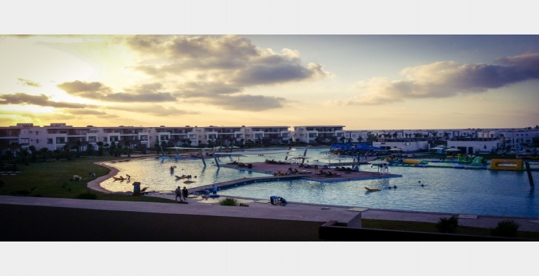 شاليه للايجار بالساحل الشمالى امواج - Chalet for rent in Amwaj North Coast.