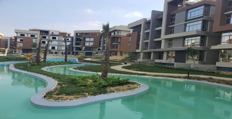 أستلم شقتك فى اول كمبوند متكامل بمدينة الشروق