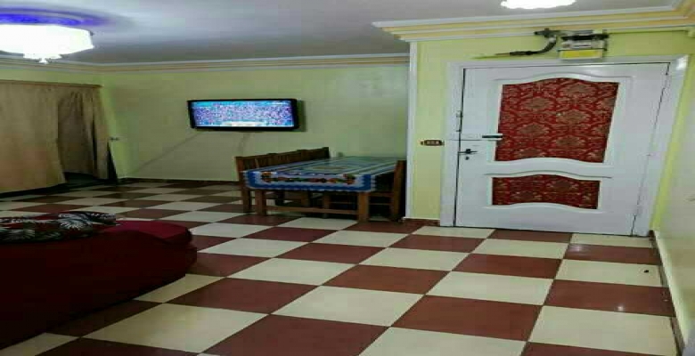 شقة للايجار مفروشة -ميامى - الدور 8- تانى نمرة من البحر