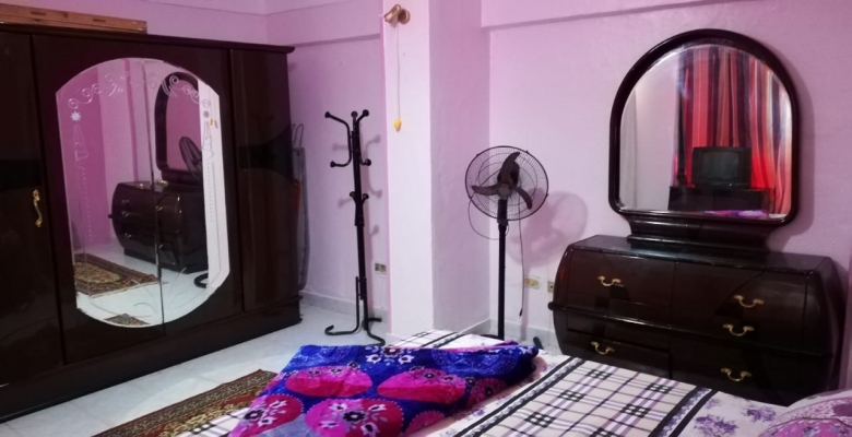 شقة فخمة للايجار مفروش -للمندرة -الدور 15-رؤية للبحر