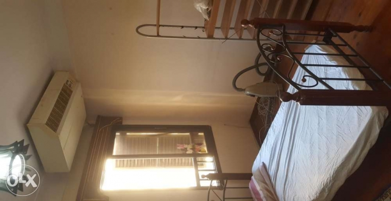 شقة مفروشة للايجار ٢٠٠متر برشدي غير مجروحة