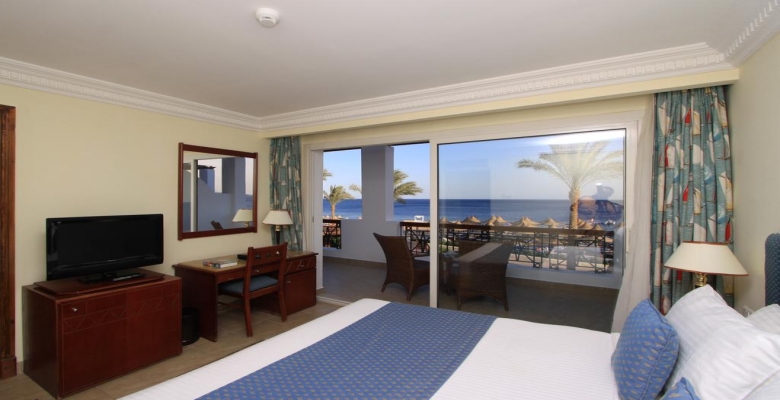 شاليه علي البحر في الجلالة بالعين السخنة مقدم250 الف وقسط 17الف