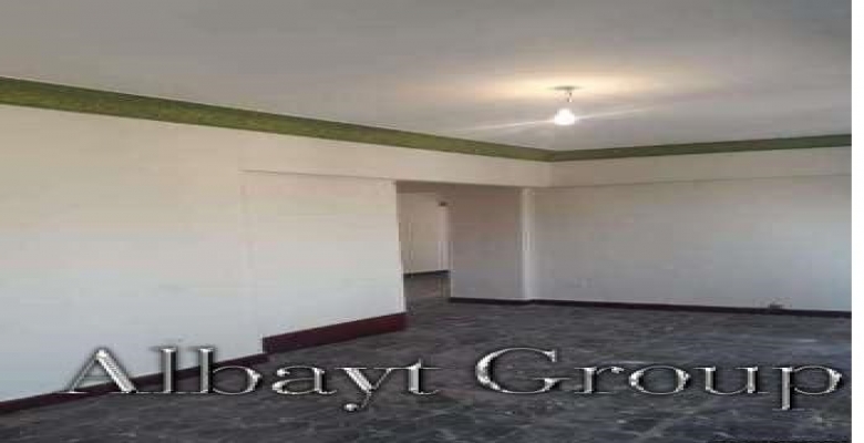 شقة للايجار455م  مصر الجديدة  هليوبوليس شارع رئيسي اداري او سكني  برج متميز