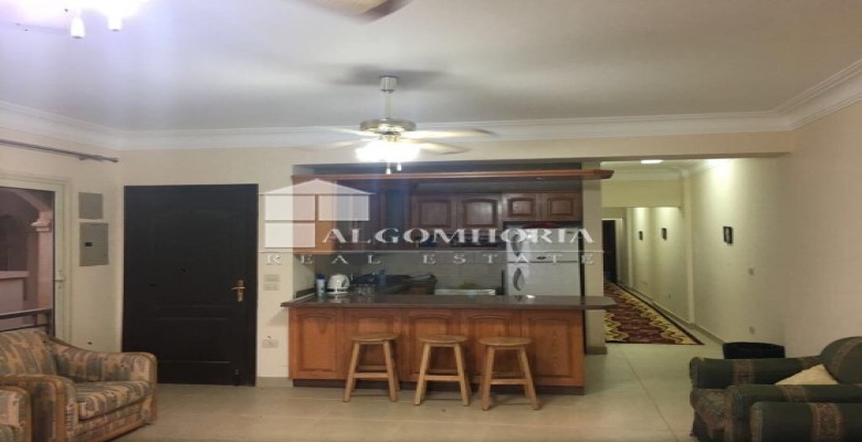 شالية بقرية لافيستا  6 فيلا للايجار يوميى دور ارضى واول ورووف