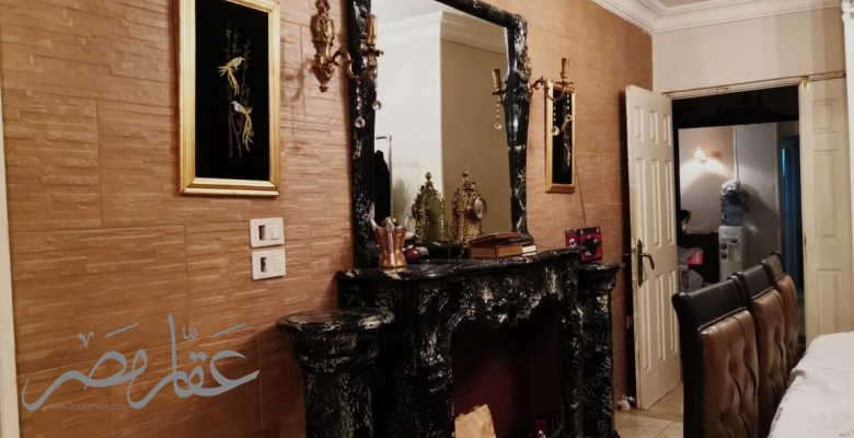 شقة الترا سوبر لوكس للبيع بموقع حيوى بالهرم 