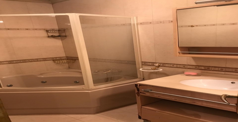 شقة الترا سوبر لوكس للايجار بالمهندسين بمدخل متميز وواجهة ممتازة 