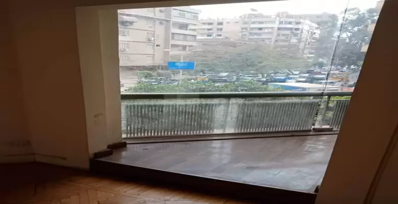 Unfurnished Apartment for rent 220.00 M2 in Giza, Mohandeseen