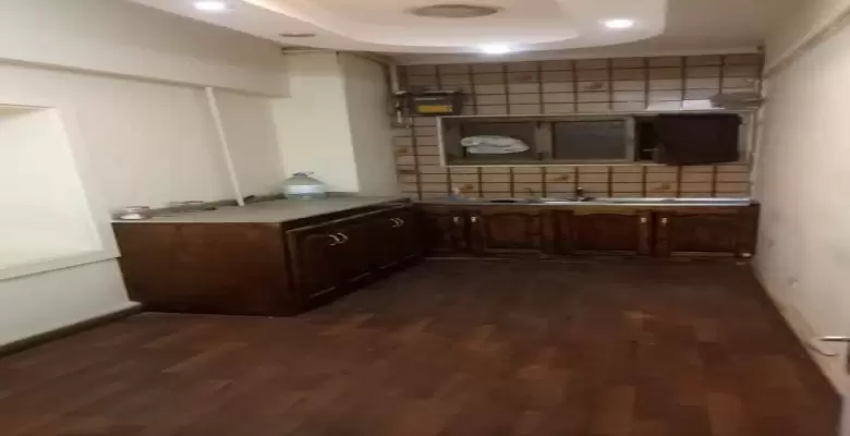 Unfurnished Apartment for rent 220.00 M2 in Giza, Mohandeseen