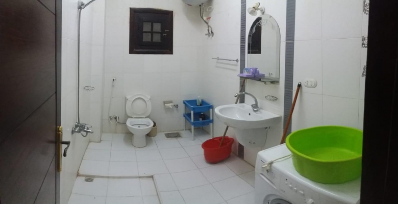 للبيع شقه غرفه وصاله بالغردقه