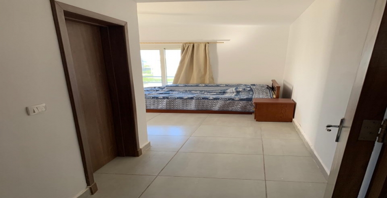 دوبلكس دور ثانى بروف بموقع متميز بامواج