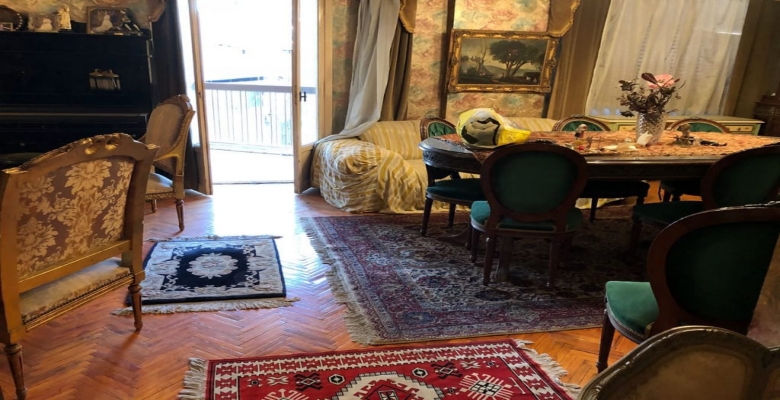 شقة للبيع على شارع رئيسى بالدقى