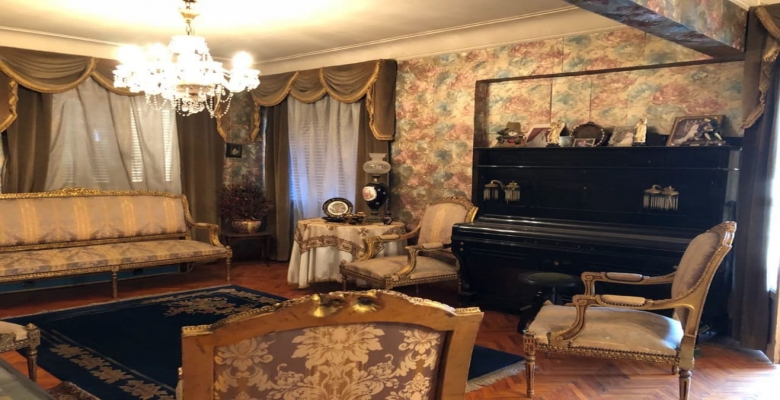 شقة للبيع على شارع رئيسى بالدقى