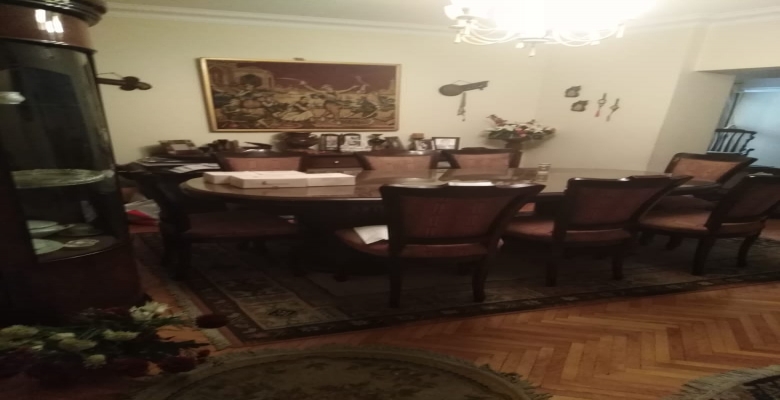 شقة للبيع بميدان المساحه