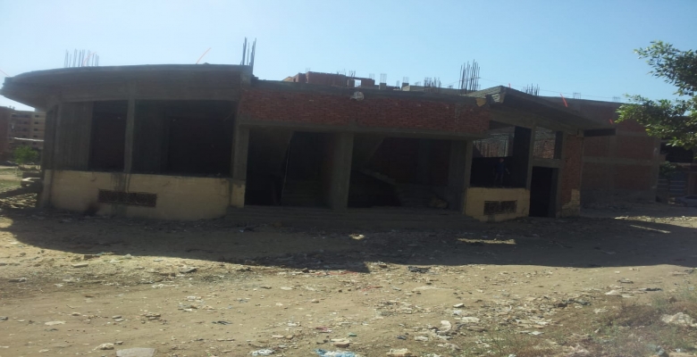 مول تجاري للايجار بالعياط