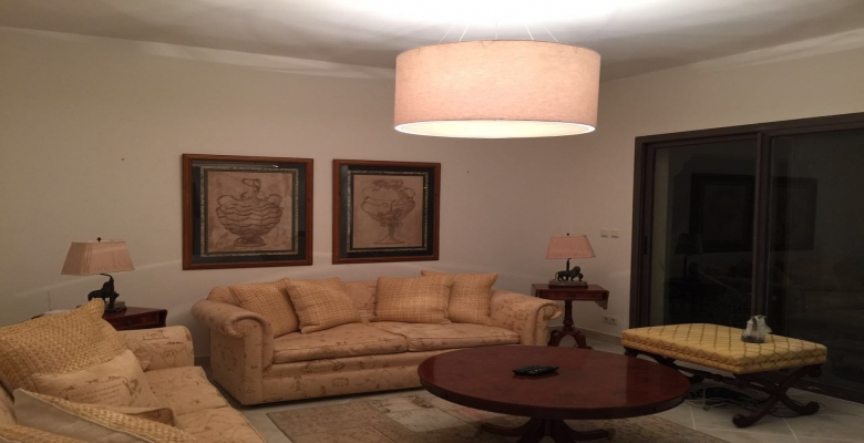 فيلا للايجار بالساحل