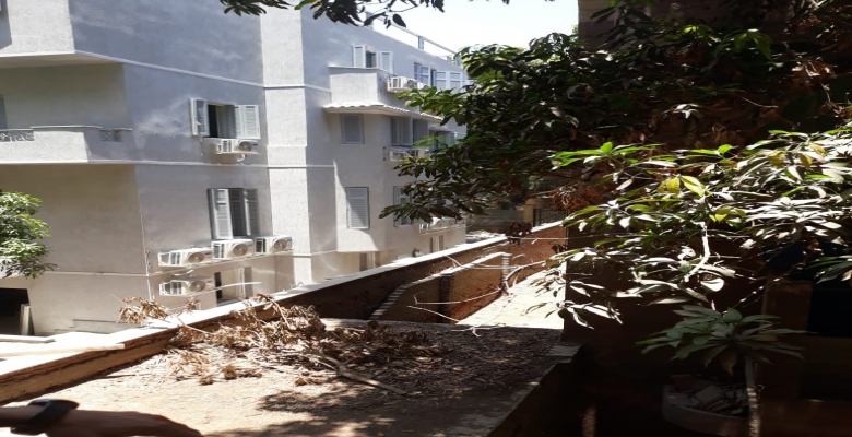 شقة للبيع بالدقي تشطيب لوكس