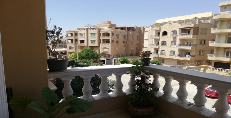 شقه للايجار في اكتوربر قريبه من مول العرب