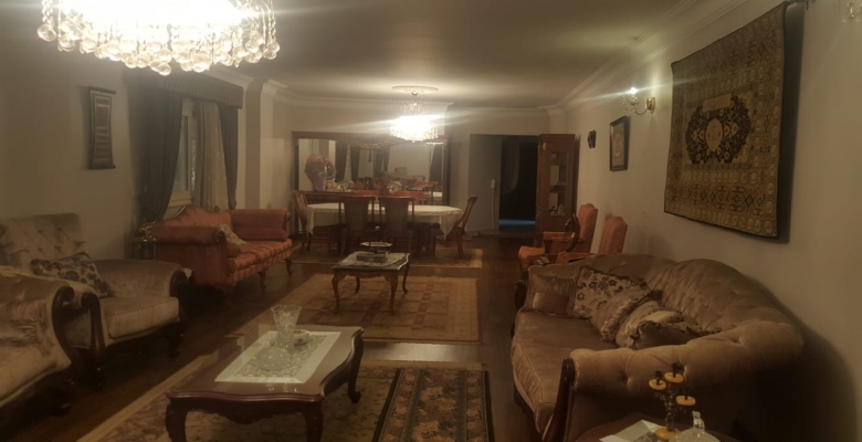 شقه للبيع في حدائق الاهرام 