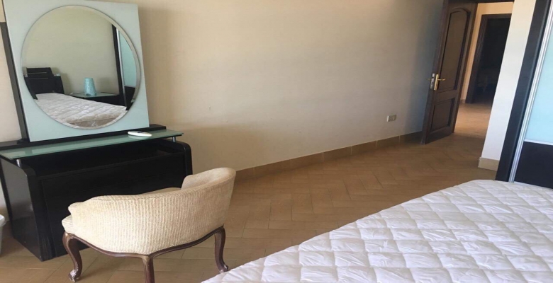 فيلا للايجار في قرية لافيستا بالعين السخنه 4 غرف