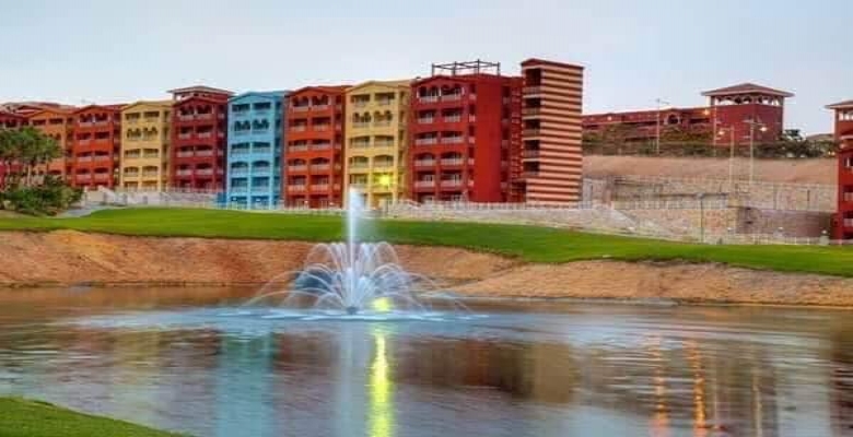 شاليه للبيع العين السخنة - قرية بورتو الجولف باى