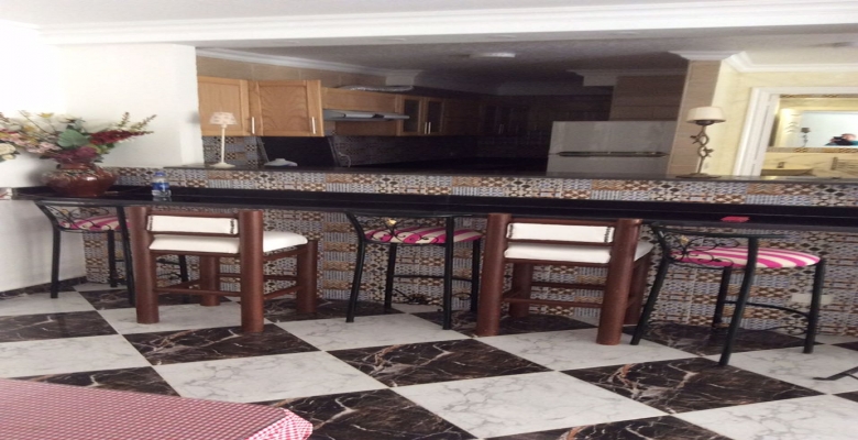 فيلا للايجار- كمبوند العزيزية