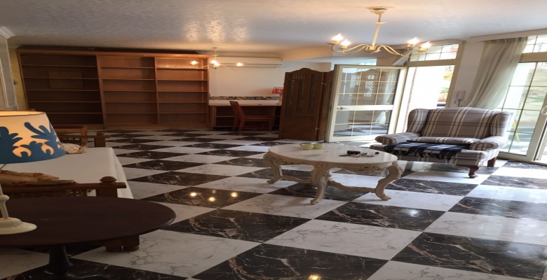 فيلا للايجار- كمبوند العزيزية