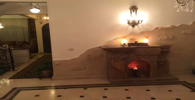 فيلا بالتجمع الخامس - جنوب الاكاديمية