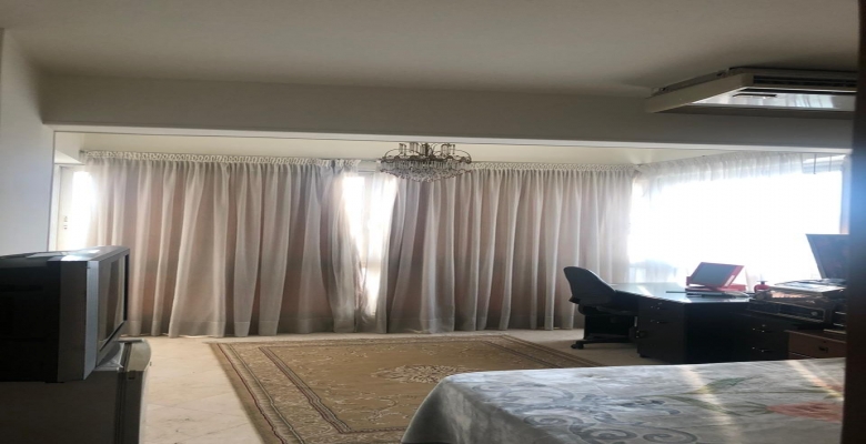 شقة للايجار مفروشة فرش حديث اطلالة علي النيل من كل الجوانب  تشطيب الترا سوبر لوكس في برج  ام كلثوم  .ابو الفدا الزمالك