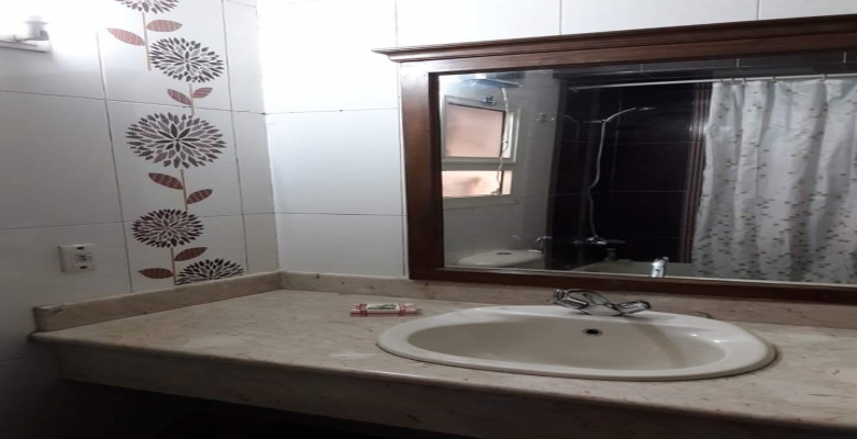 شقه للبيع ف شهاب المهندسين