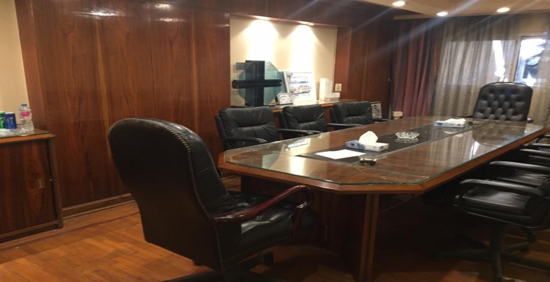 مكتب اداري جاهز كليا للبيع او الايجار