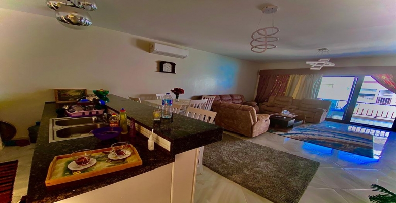 •شاليه بنتهاوس في مراسي بلانكا 3 غرف علي حمام السباحة مباشرة