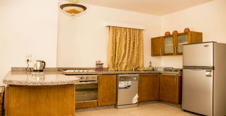 شاليه للبيع العين السخنة - قرية بالم بيتش