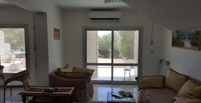 فيلا للبيع العين السخنة - قرية تيوليب