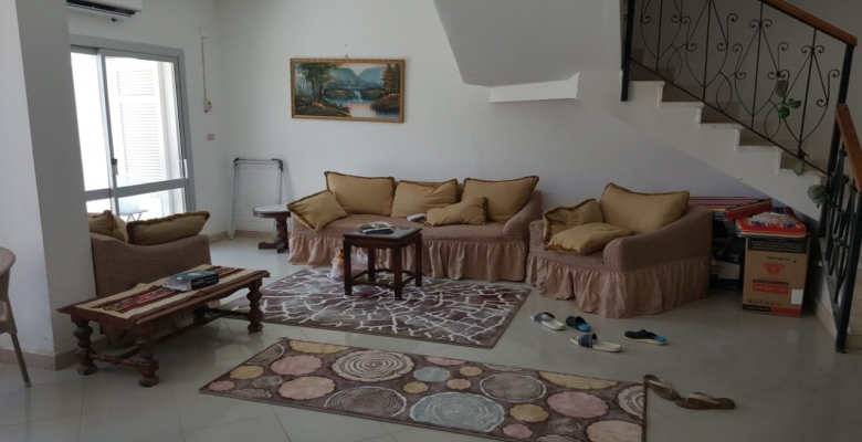 فيلا للبيع العين السخنة - قرية تيوليب