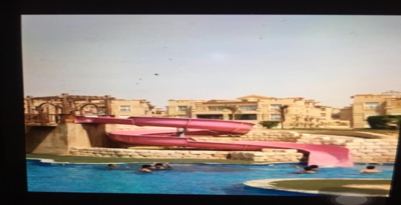 شاليه للايجارفي قريه بياسيرا  بالعين السخنة