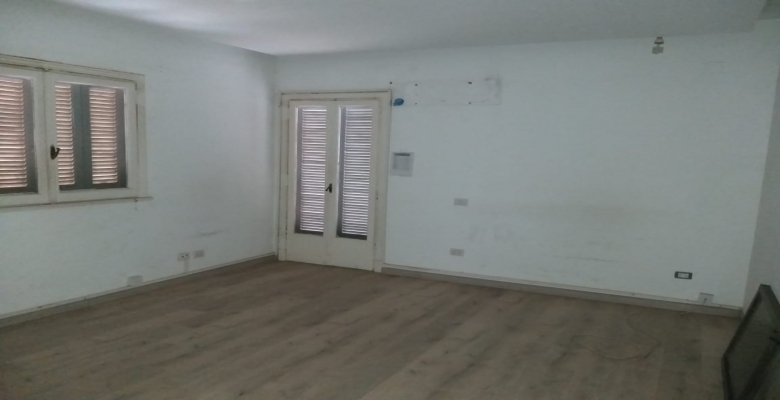 شقة إداري للإيجار - بالزمالك