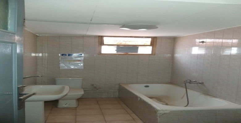 شقة إداري للإيجار - بالزمالك