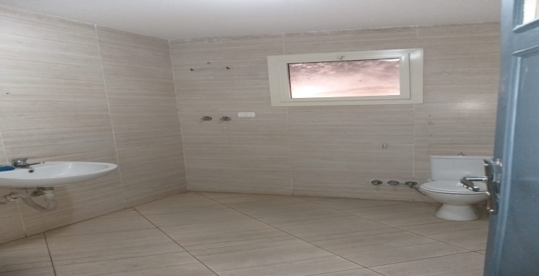 شقة إداري للإيجار - بالزمالك