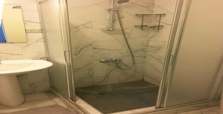 شقة مفروشة للايجار اطلالة علي النيل وعلي نادي الجزيرة