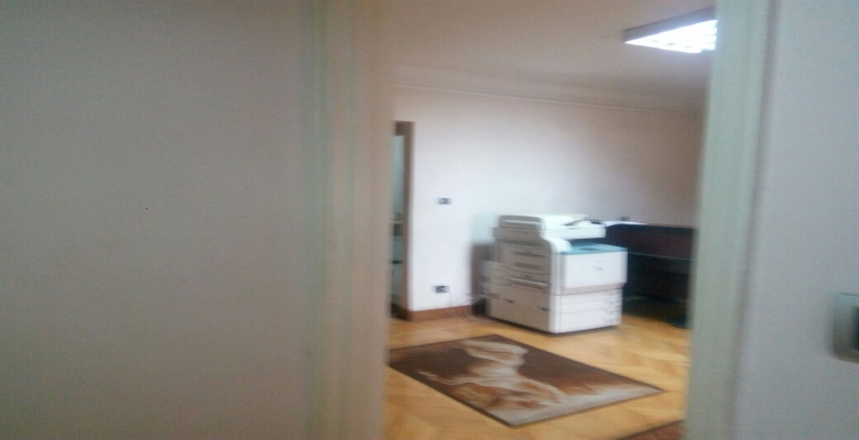 شقة إداري للبيع - المهندسين