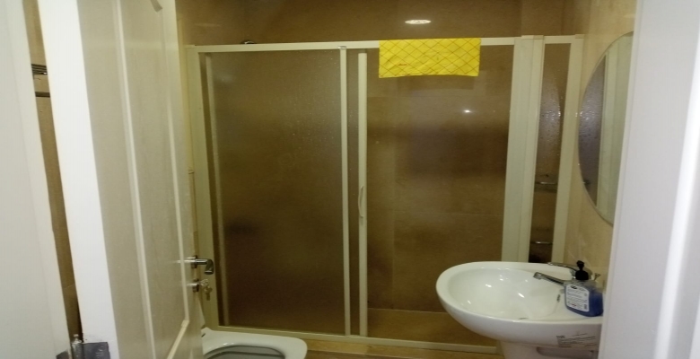 شقة مفروشة للايجار في الزمالك بجوار سوبر ماركت المدينة